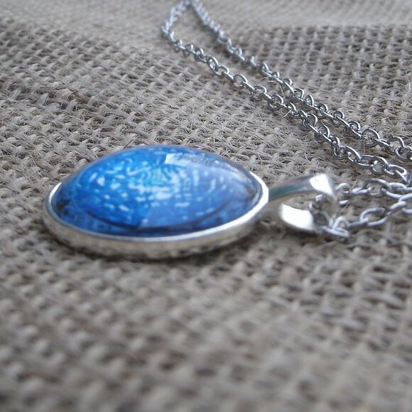 Stargate Glass Cabochon Pendant Necklace - Picture 8 of 12